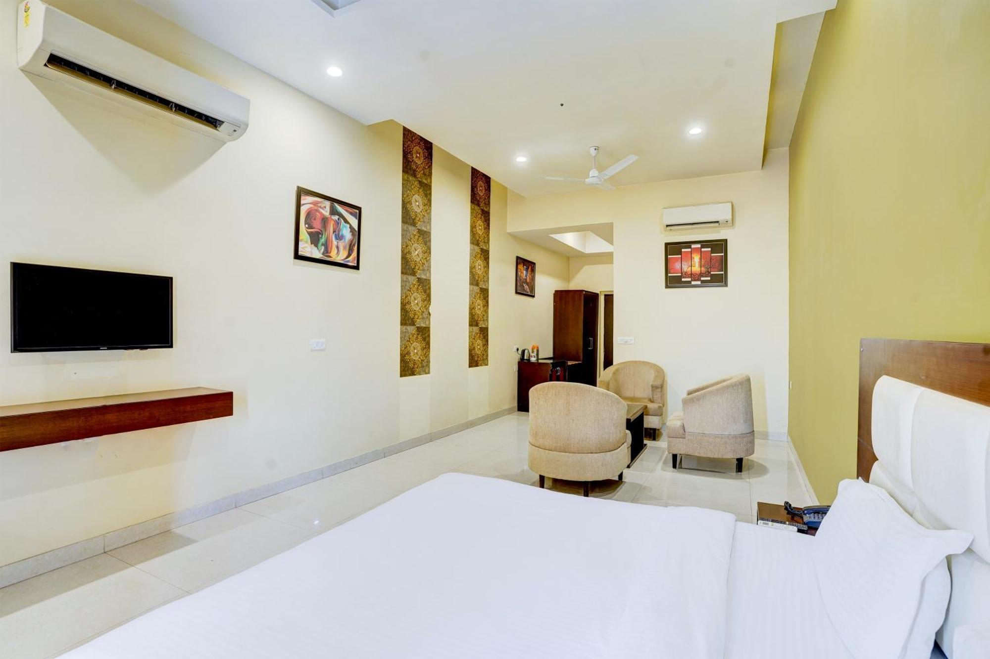 Hotel Amrit Manthan Chittorgarh Esterno foto