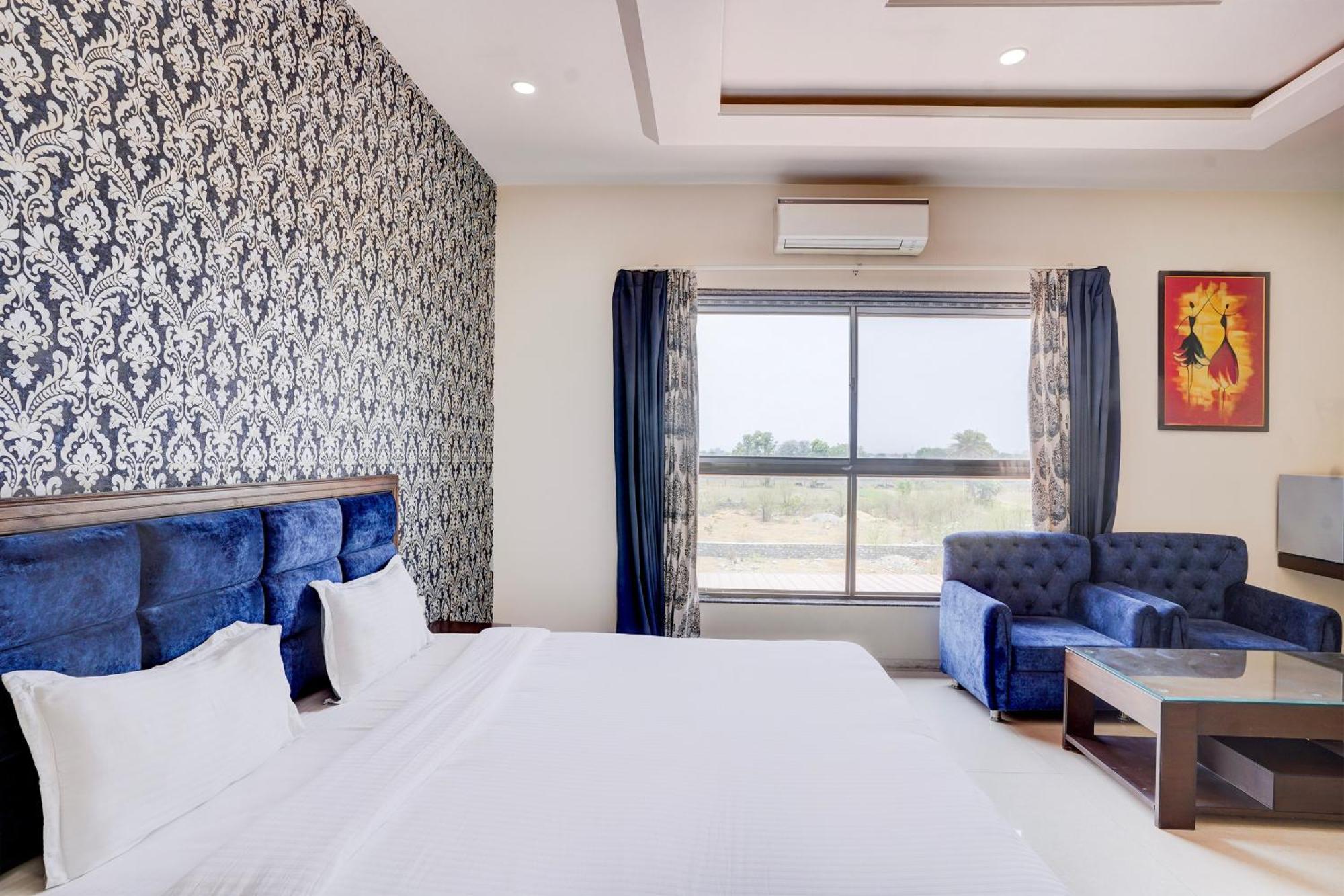Hotel Amrit Manthan Chittorgarh Esterno foto